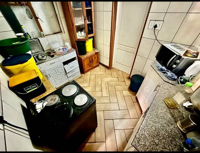 9 BEDROOM HOUSE FOR SALE IN VANDERBIJLPARK CE 3